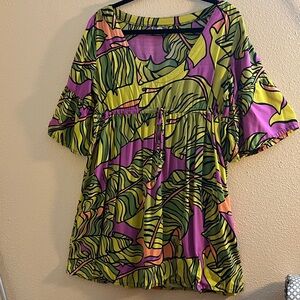 Vintage Manuheali’i Dress
Size small-medium